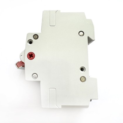 GE General Electric 333/39029-369 100A 100 Amp 2 Double Pole Isolator Main Switch Disconnector